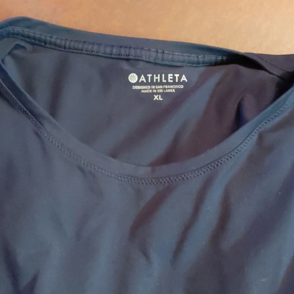 Athleta navy short sleeve shirt
